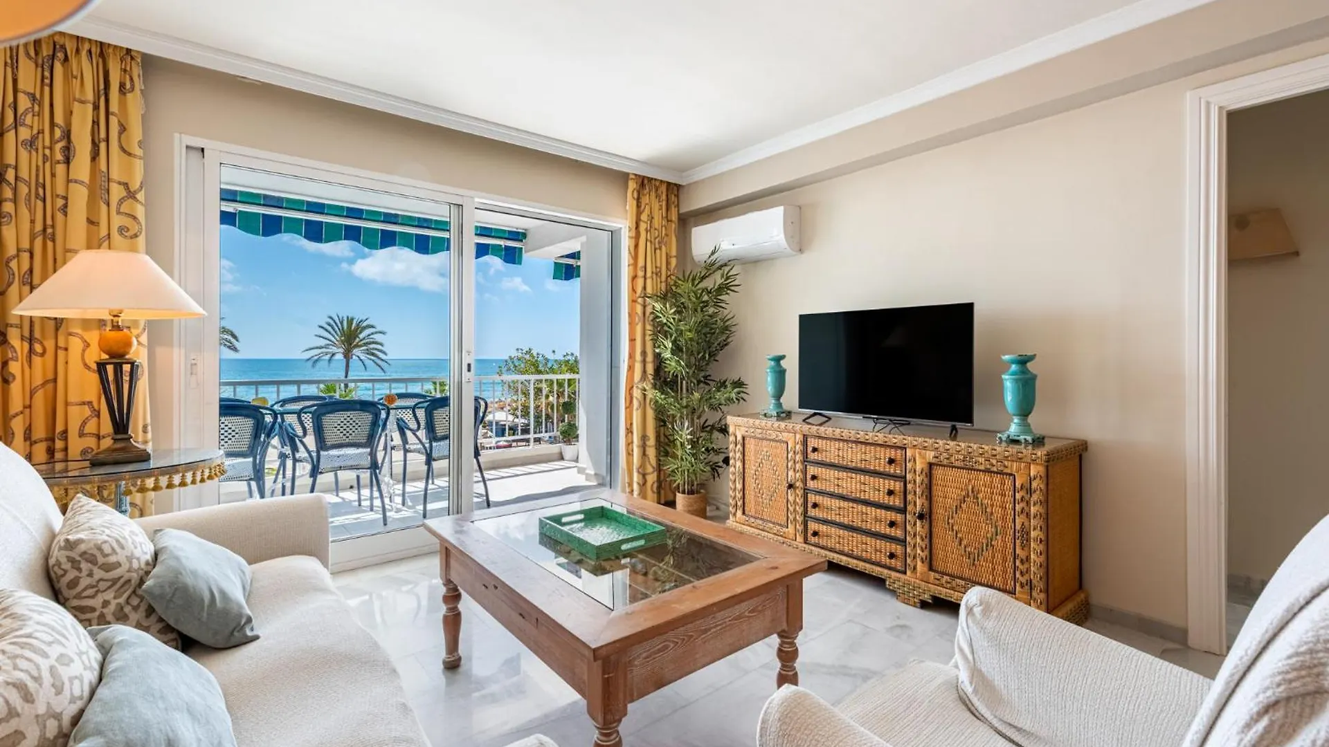 Fuengirola Beach Front